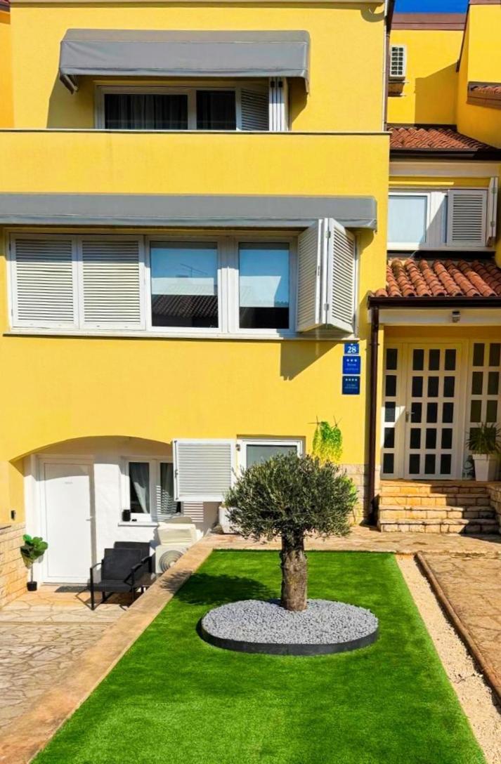 Kadenca Apartman Umag Kültér fotó