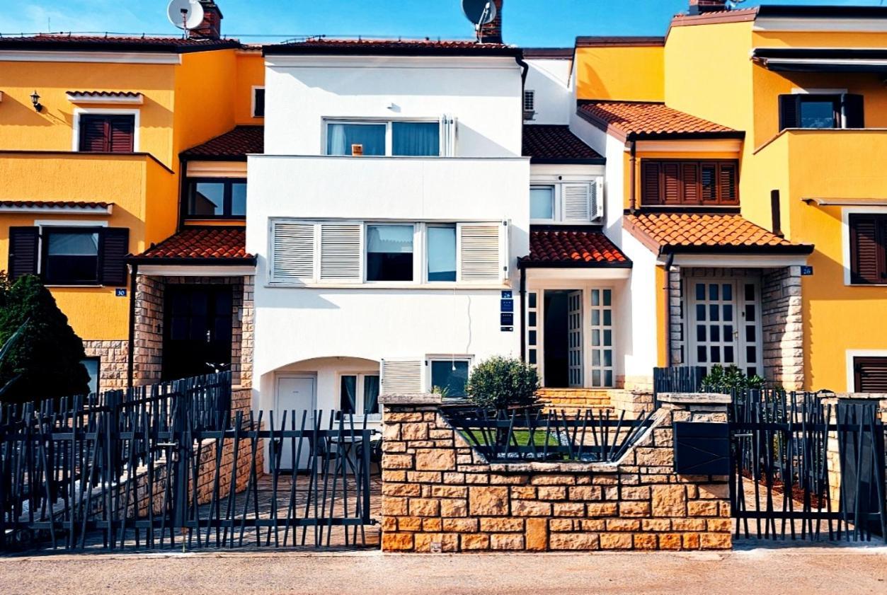 Kadenca Apartman Umag Kültér fotó